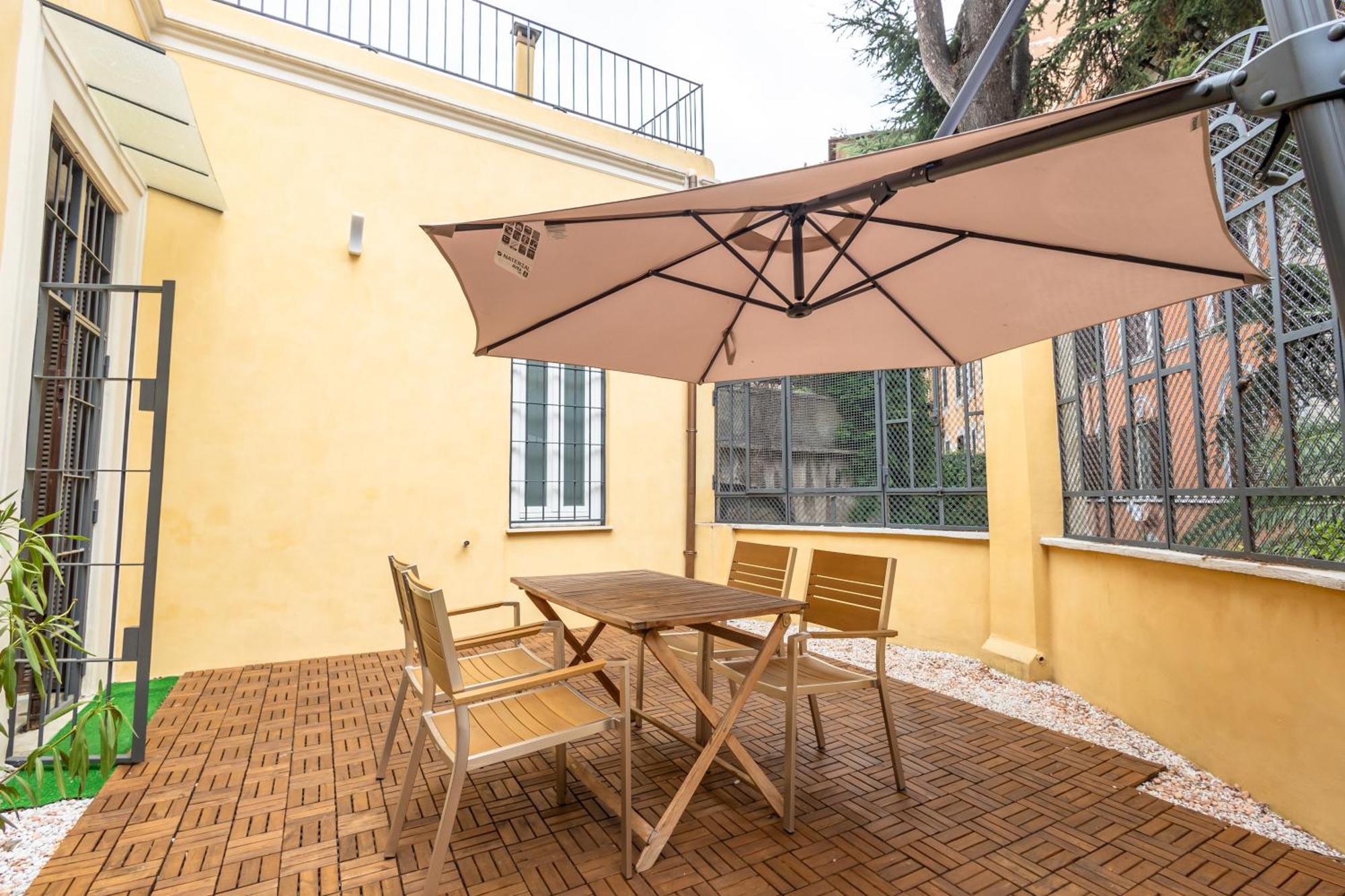 Jmartins Colosseo Suites Rom Exterior foto