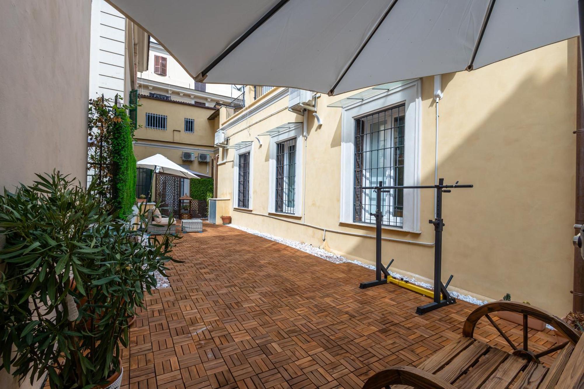 Jmartins Colosseo Suites Rom Exterior foto
